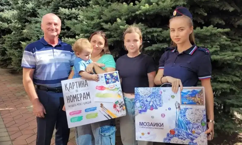 «Помоги пойти учиться»: как поддержать детей из малообеспеченных семей